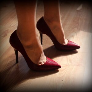 Bordo stiletto modeli